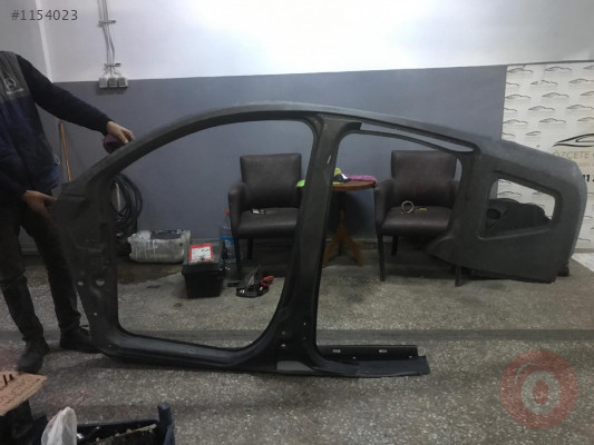 Citroen nemo sol kapı direği orjinal çıkma