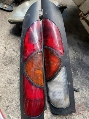 RENO KANGO SAĞ ARKA STOP ÇIKMA