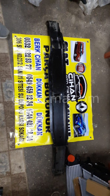 RENAULT KANGOO ÇIKMA ORJİNAL TAMPON DEMİRİ