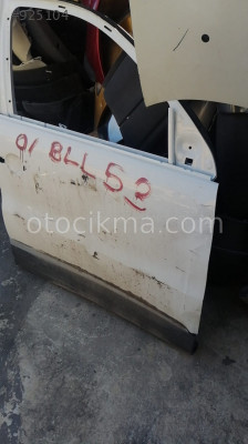 VOLKSWAGEN TİGUAN ÇIKMA SAĞ ÖN KAPI ORJİNAL