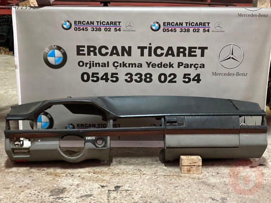 MERCEDES W124 HATASIZ MAUNLU TORPİDO GÖĞÜS