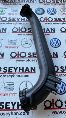 04E145673B  vw tiguan 2017 1.4 tsi cze üst turbo borusu