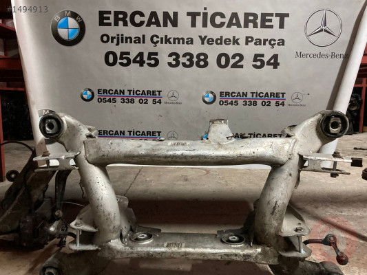 BMW E39 5 SERİSİ ÇIKMA ORJİNAL ARKA TRAVERS