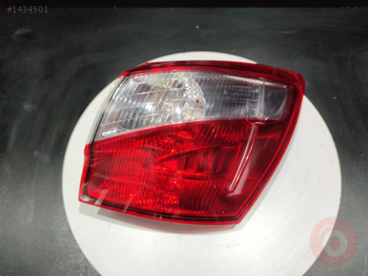 Nissan Qashqai Sağ Stop 89503201