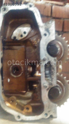 Nissan Primera Motor Aksamı Silindir Kapağı 1.6Slx 1.6Gx