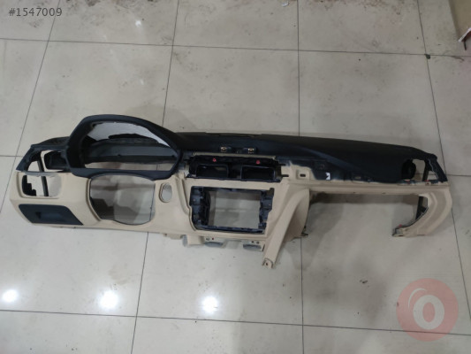 BMW 3 Serisi F30 Göğüs Torpido Siyah Bej 9228278 51459218490