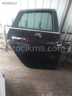 OPEL ASTRA J SAĞ ARKA KAPI ÇIKMA PARÇA