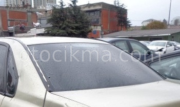 2001 model volvo s40 çıkma arka cam.
