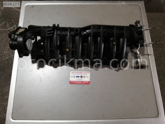 HYUNDAİ İ30 1.6 CRDİ EMME MANİFOLTU