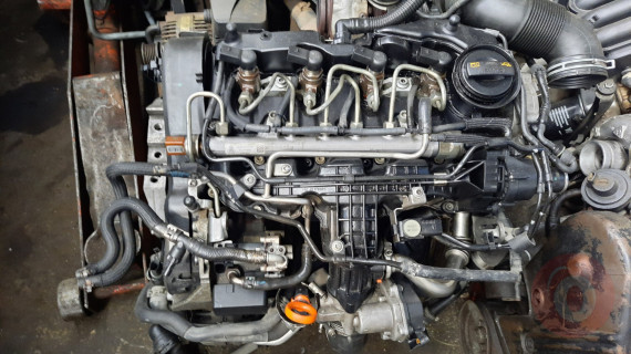 skoda RAPID 1.6 TDI CAY Motor dolu çıkma (2012 - 2015)