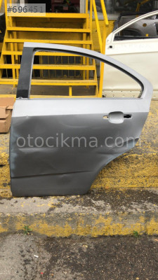 Chevrolet Cruze hb çıkma sağ arka kapı cancan opel