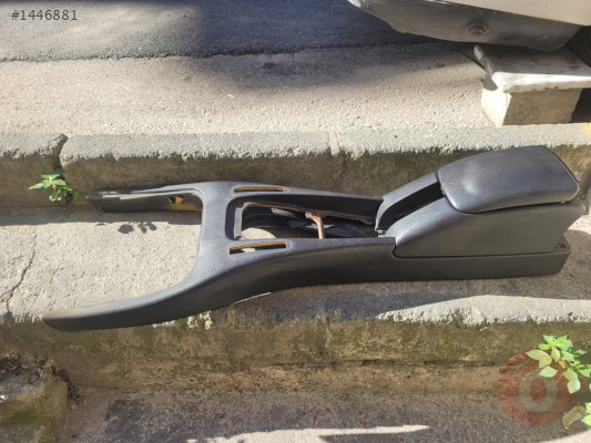 Opel Omega B orta konsol kol dayama