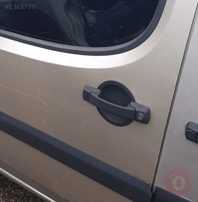 2011 model fiat doblo safeline çıkma sol ön kapı kolu