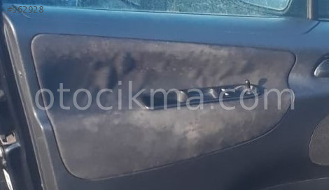2009 peugeot 207 1.4 benzinli çıkma sol ön kapı iç kolu