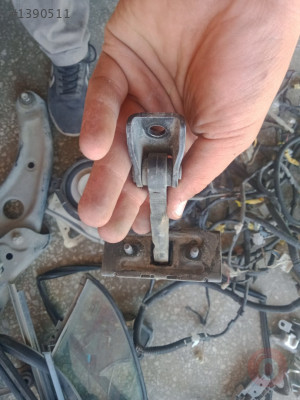 Toyota Avensis Sağ Arka Kapı Gergisi 2003-2008