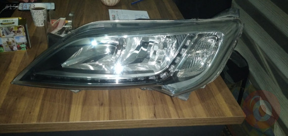Peugeot boxer çıkma sol far ledli az hasarlı