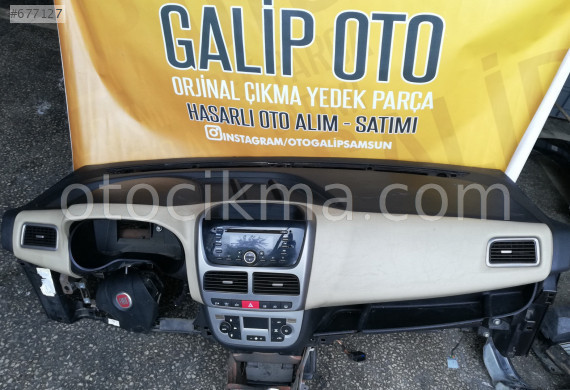 Fiat Doblo D3 Boş torpido hatasız orjinal çıkma