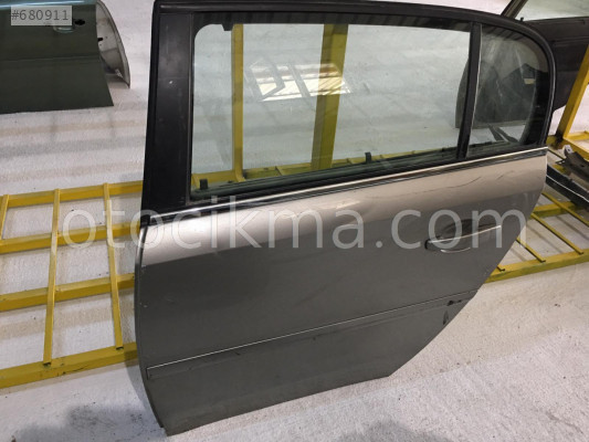 2006 Opel vekra c sol arka kapı çıkma parça