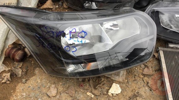 FORD TRANSİT SAĞ FAR SİYAH ÇIKMA ORİJİNAL 2014-2019