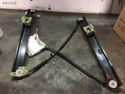 VW POLO 17-19 SAĞ ÖN KAPI CAM MEKANİZMASI ORJ ÇIKMA