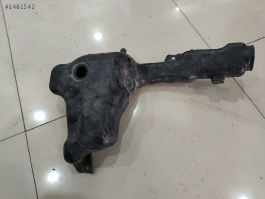 Mercedes C Serisi W204 Yedek Su Bidonu A2048601560