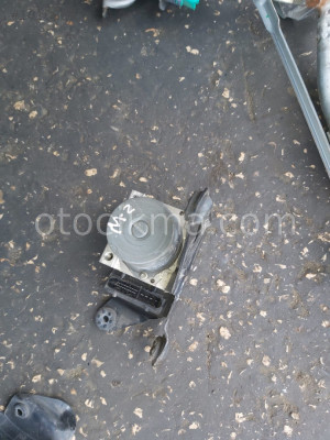 RENAULT MEGANE 2 ABS BEYNİ ÇIKMA PARÇA