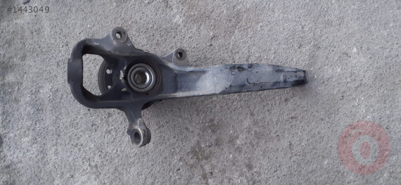 VOLKSWAGEN AMAROK TAŞIYICI ORJİNAL ÇIKMA PARÇA