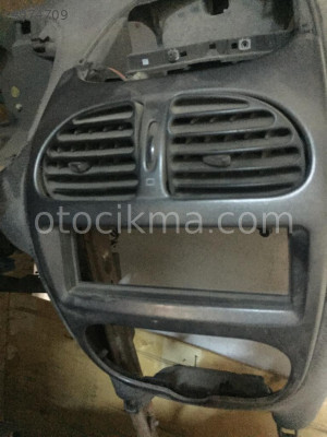 Peugeot 206 Orta Gövdesi hatasız orjinal çıkma