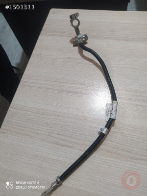 Opel Corsa çıkma akü kutup başlığı 13426865 orjinal hatasız