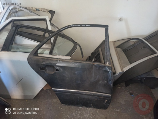 Mercedes 2000 mod. C200 sağ arka kapı