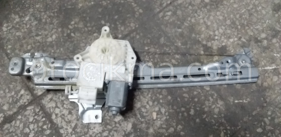 Peugeot  308 cam motoru sağ arka