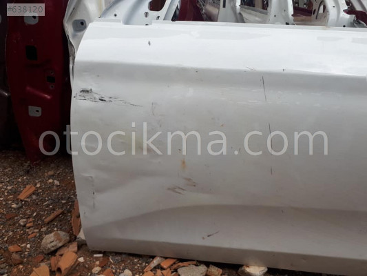 2015 FIAT EGEA SOL ÖN KAPI  AZ KUSURLU ORJİNAL MALZEME