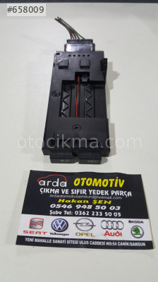893 959 621 OEM AUDİ 80 B3-B4 KLİMA TUŞU ÜNİTESİ ORJİNAL