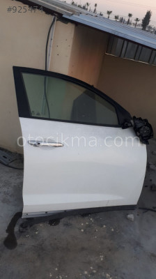 HYUNDAİ TUCSON SAĞ ÖN KAPI BEYAZ 2015 2019