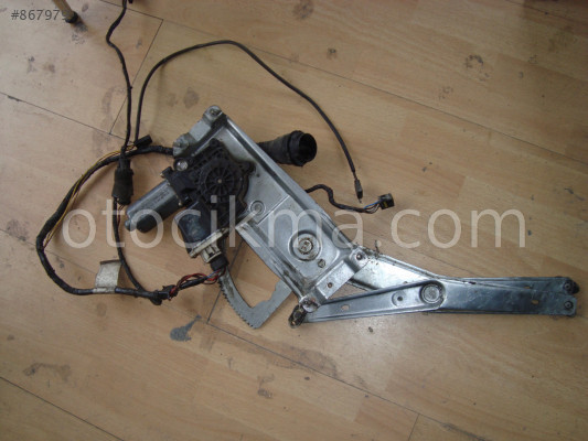 opel vectra b sağ ön cam krikosu 90520226