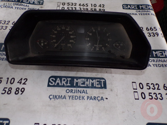 ÇIKMA AUDİ 100 SERİSİ KM GÖSTERGE SAATİ 81117465