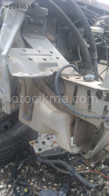 renault laguna 1 çıkma silecek su bidonu