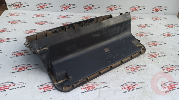 OPEL VECTRA B POLEN FİLİTRE KAPAĞI