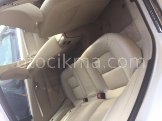 VOLVO S80 HATASIZ ARKA KOLTUKLAR.