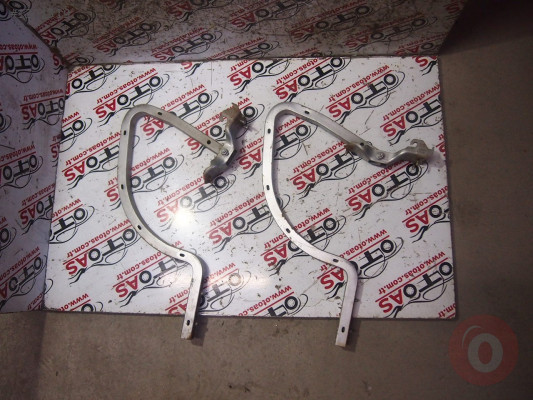 Peugeot 301 Bagaj Menteşesi