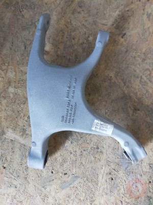 AUDİ A4 ARKA SALINCAK SOL 8R0505311F