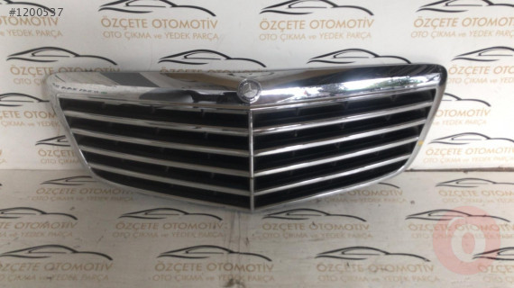 Mercedes W211 E serisi ön panjur orjinal çıkma