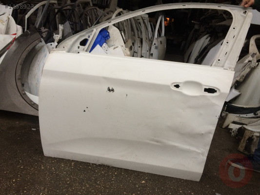 Fiat Egea çıkma sol ön kapı