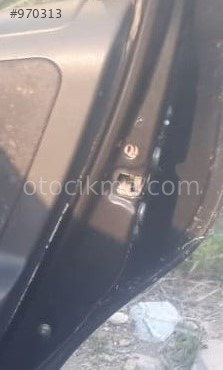 2009 model peugeot 207 1.4 çıkma sağ arka kapı kilidi