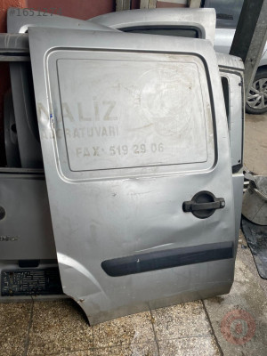 DOBLO SAĞ SÜRGÜLÜ KAPI ORİJİNAL ÇIKMA DOLU