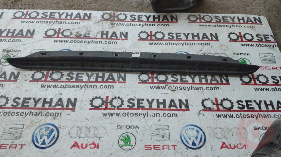5C6857473C jetta 11-15 göğüs ön cam kalorifer havalandırma