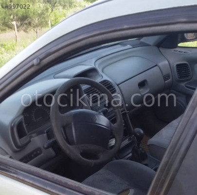 2001 renault laguna 1 1.8 16v çıkma göğüslük torpido