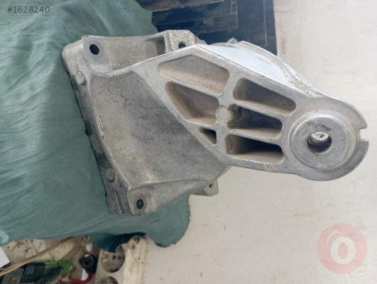 MERCEDES SPRINTER 2008-2012..MOTOR BRAKETİ  A6512231704