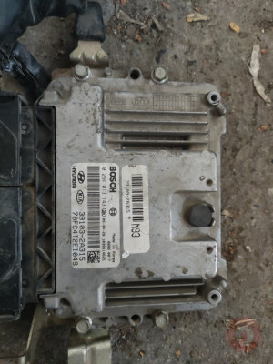 Hyundai Matrix dizel motor beyni bosch 39109-2a315