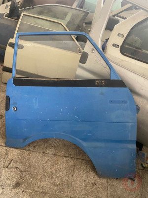 MAZDA E 2200 SAĞ ÖN KAPI ÇIKMA